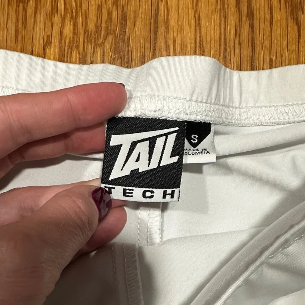 *TAIL* White x Blue Mini Golf Skort Size Small
